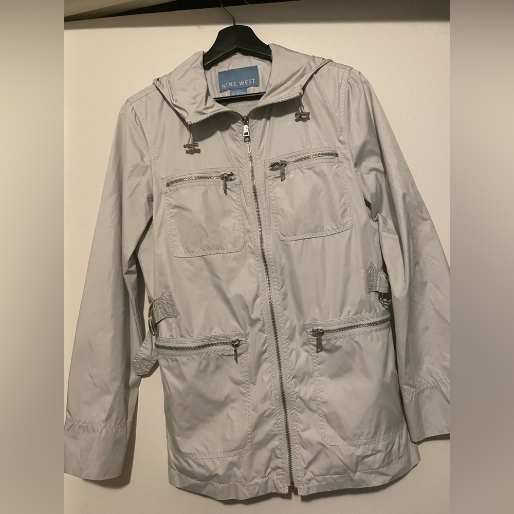 Nine West  Jacket Windbreaker Zipper Raincoat Gray Designer Stylish